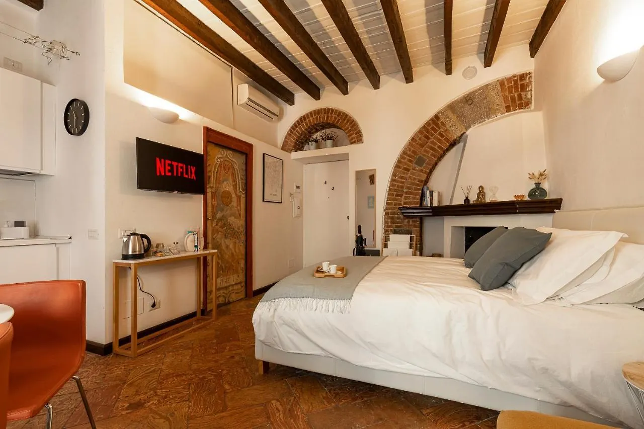 Cozy House In Naviglio Grande - Homy Apartments Milan
